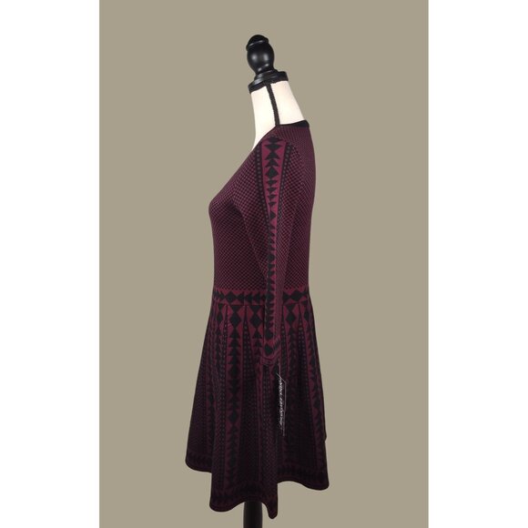 Nina Leonard Wine and Black Fit and Flare Sweater Knit Dress Size Medium NWT - Picture 5 of 15